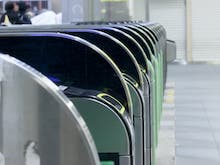 八幡宿駅から徒歩1分